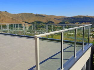 Planning to install commercial glass balustrades?