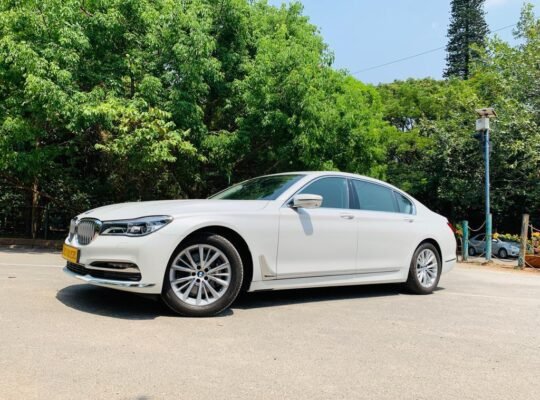 Mercedes Benz E Class Car Hire In Bangalore || 8660740368