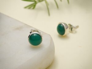 The Ultimate Guide to Buying a Wholesale Green Gemstone Ring