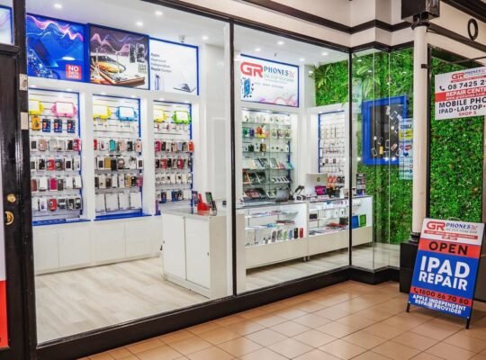 Restore Your Device with High-Quality Phone Back glass Replacement at GR PHONES