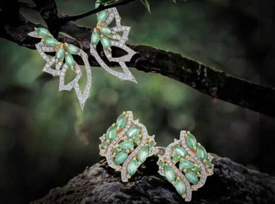 Custom Gemstone jewelry Manufacturer | JewelPin