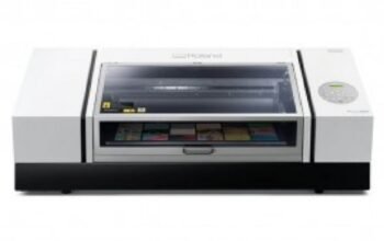 Roland VersaUV LEF2-300D Benchtop Flatbed UV Printer (ATLASPRINTSTORE)