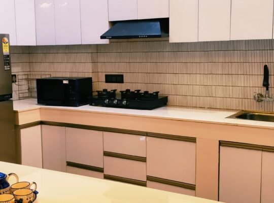 2 Bhk Serviced Apartment in C.R Park