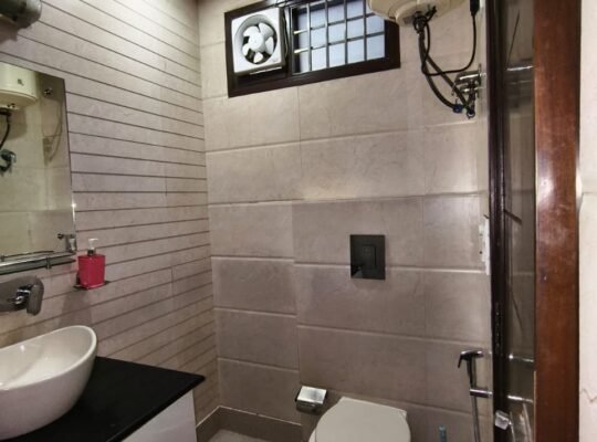 2 Bhk serviced Apartment in kalkaji