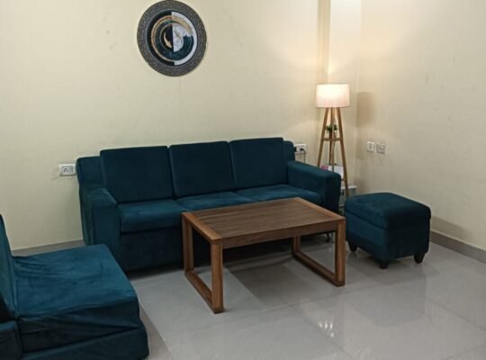 One Bhk serviced Apartment in kalkaji