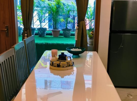 2 Bhk Serviced Apartment in C.R Park
