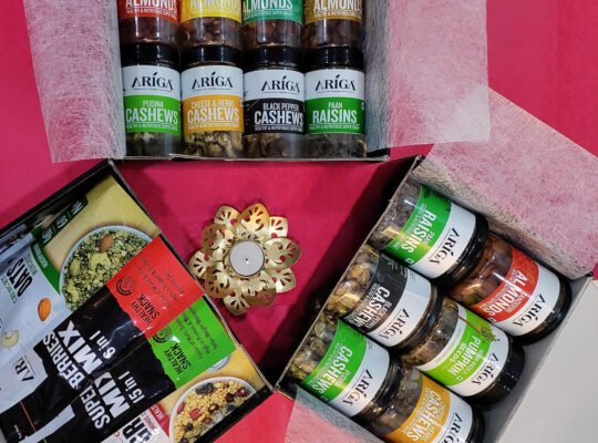 Christmas Gifting | Christmas Gifting Ideas in India – Ariga Foods