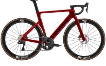 2025 Canyon Aeroad CF SLX 8 Di2 Road Bike (KINGCYCLESPORT)