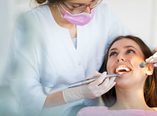 Dental Clinic in Vashi
