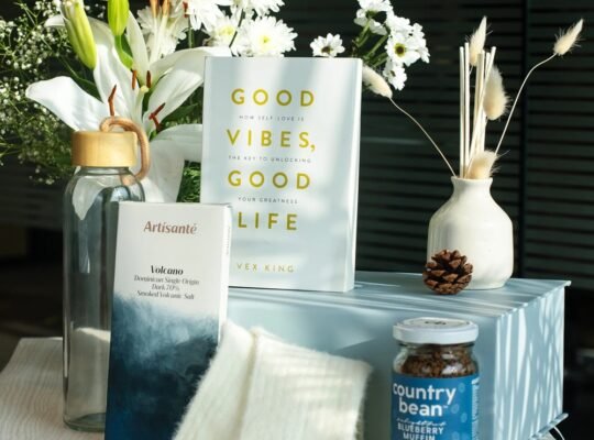 Buy Gourmet Christmas Hampers and Corporate Gift Hampers