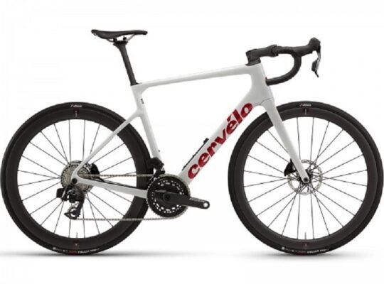 2026 Cervélo Caledonia-5 Force AXS Road Bike (KINGCYCLESPORT)
