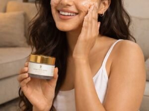 Best Face Scrub for Glowing Skin – 100% Chemical Free & Organic