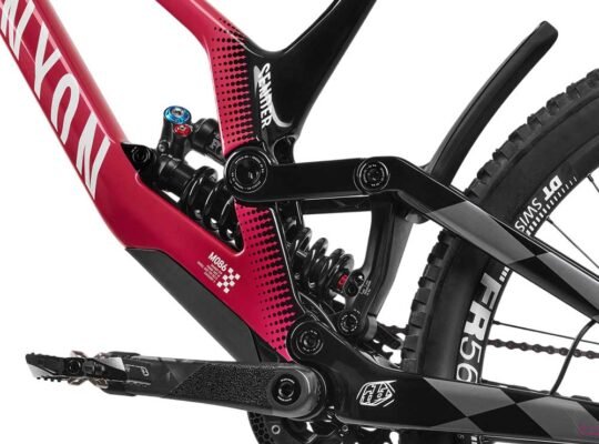 2025 Canyon Sender CFR Mullet Mountain Bike (INDORACYCLES)