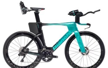 2026 Bianchi Aquila RC SRAM Force AXS Carbon Triathlon Bike (WORLDRACYCLES)