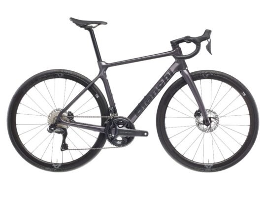 2026 Bianchi Infinito Shimano 105 Di2 Carbon Endurance Road Bike (WORLDRACYCLES)