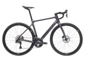 2026 Bianchi Infinito Shimano Ultegra Di2 12SP Carbon Endurance Road Bike (WORLDRACYCLES)