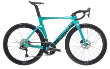 2026 Bianchi Oltre Comp SRAM Rival AXS E1 Carbon Aero Road Bike (WORLDRACYCLES)