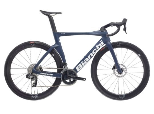 2026 Bianchi Oltre Comp SRAM Rival AXS E1 Carbon Aero Road Bike (WORLDRACYCLES)