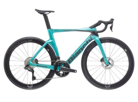 2026 Bianchi Oltre Pro SRAM Force AXS Carbon Aero Road Bike (WORLDRACYCLES)
