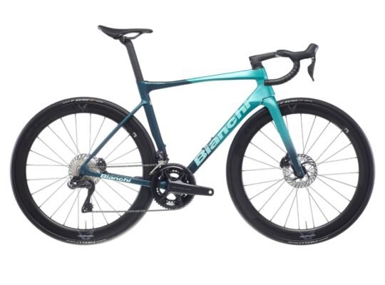 2026 Bianchi Specialissima Pro SRAM Force AXS Carbon Lightweight Road Bike (WORLDRACYCLES)