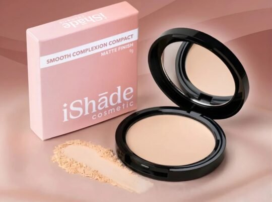 Flawless Face Makeup – Primer, Foundation & Compact Powder