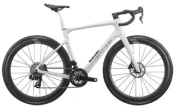 2026 Bianchi Infinito Pro FORCE ETAP AXS E1 PWM Road Bike (KINGCYCLESPORT)