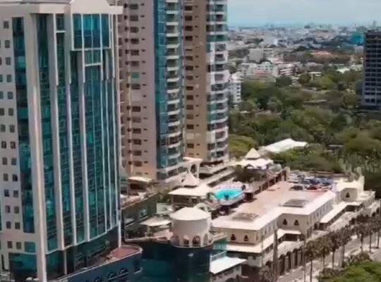 Viva Como Un Rey, Deleitandose Con Su Vista Al Mar, Desde El Piso 26!!!