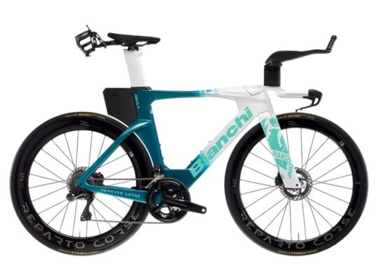 2026 Bianchi Aquila RC SRAM Force AXS Carbon Triathlon Bike (INDORACYCLES)