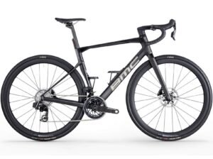 2026 BMC Roadmachine 01 THREE Road Bike (CENTRACYCLES)