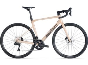 2026 BMC Roadmachine ONE Road Bike (CENTRACYCLES)