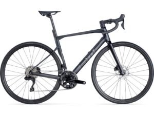 2026 BMC Roadmachine TWO Road Bike (CENTRACYCLES)