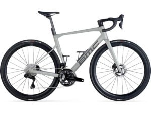 2026 BMC Roadmachine 01 TWO (WIEKBIKE)