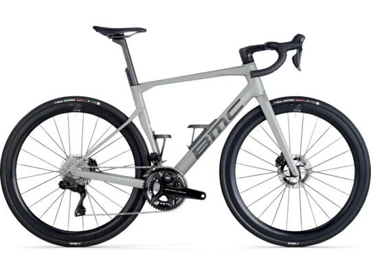 2026 BMC Roadmachine 01 TWO (WIEKBIKE)