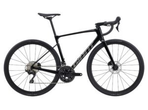 2026 Giant Defy Advanced 2 Endurance Road Bike (MONKEYCYCLESHOP)