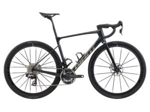 2026 Giant Defy Advanced SL 0 Endurance Road Bike (MONKEYCYCLESHOP)