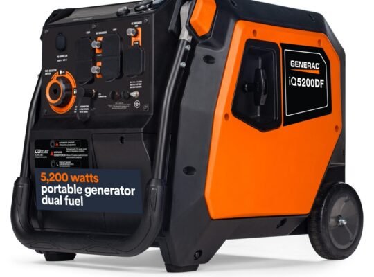 Generac 5200-Watt Starting / 3900-Watt Running Dual Fuel Portable Inverter Generator